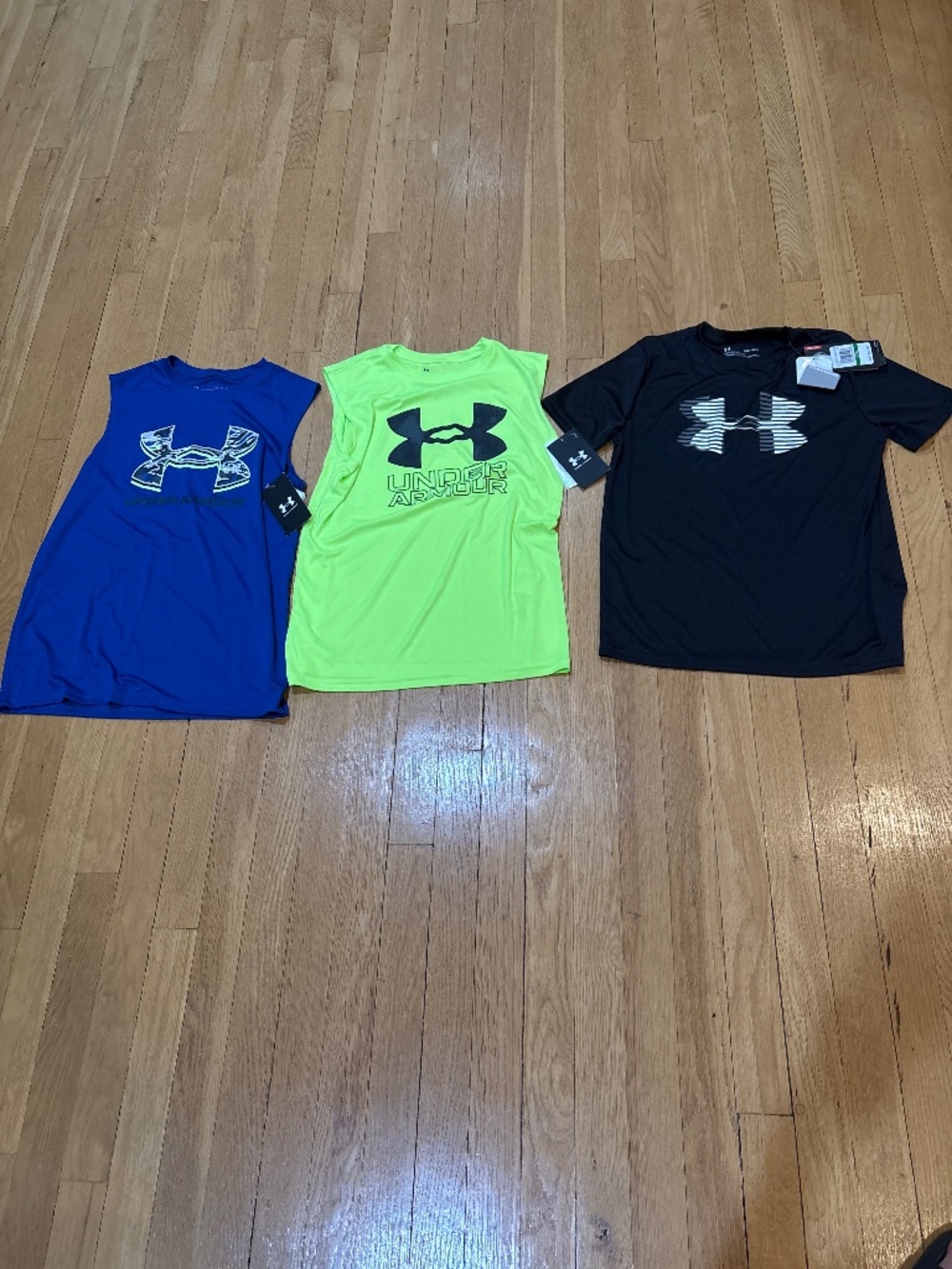3 New With Tags! Under Armour Boys Athletic Shirts Size Large Bundle Lot